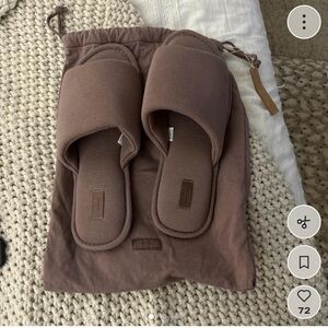 SKIMS Mens Cotton Slipper- Umber with Matching Bag XL (11–12)